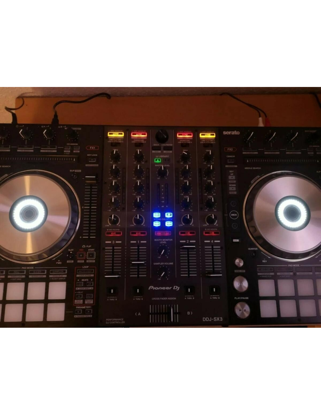 Controlador DJ Pioneer DDJ-SX3 Controlador DJ Pioneer DDJ-SX3