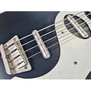 Danelectro Dano '63 Escala Larga Negro