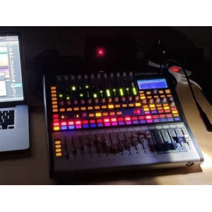 Presonus table de mezclas 16.0.2