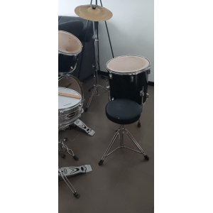 Millenium Acoustic Drum Kit