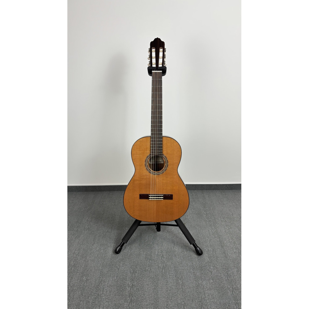Guitarra Esteve de 4 cuerdas, tapa de cedro, brillante