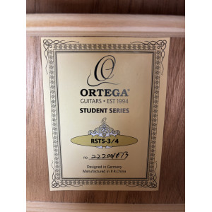 Ortega Rst5 3/4 Spruce Guitar Without Bag