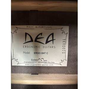 Dea Ergo Snt Cedar Classical Guitar