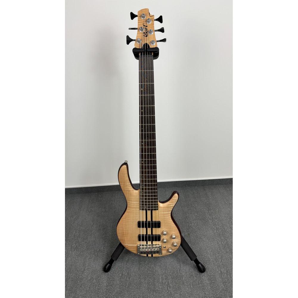 Cort A6 Plus Bass Natural Maple-Mahogany