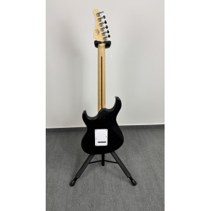 Guitare Cort G110 Noir Pores Ouverts