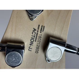 Cort Action JJ Bass Open P Walnut