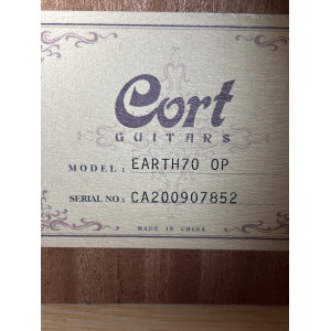 Cort Earth70 Open Pore Guitar