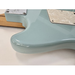 Fender Cyclone Deluxe 2000 Daphne Blue made in USA