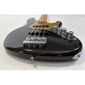 Fender Jazz Bass American Deluxe 2004 Montego Black