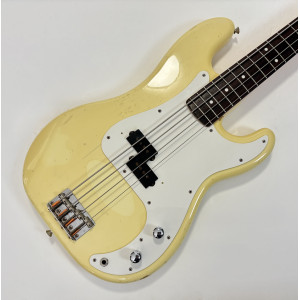 Fender Precision Bass PB-62 Vintage White 1997-2000 crafted in Japan