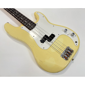Fender Precision Bass PB-62 Vintage White 1997-2000 crafted in Japan