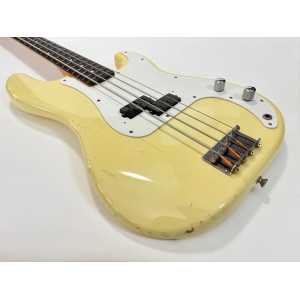 Fender Precision Bass PB-62 Vintage White 1997-2000 crafted in Japan