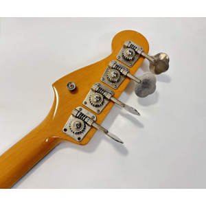 Fender Precision Bass PB-62 Vintage White 1997-2000 crafted in Japan
