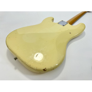 Fender Precision Bass PB-62 Vintage White 1997-2000 crafted in Japan