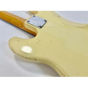 Fender Precision Bass PB-62 Vintage White 1997-2000 crafted in Japan