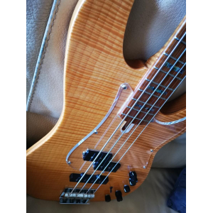 Sire Marcus Miller P10 état neuf