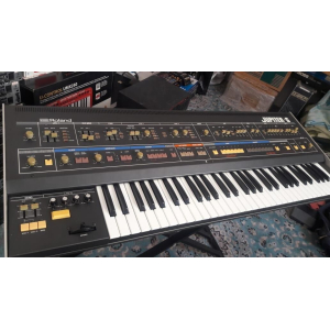 Roland Jupiter 6