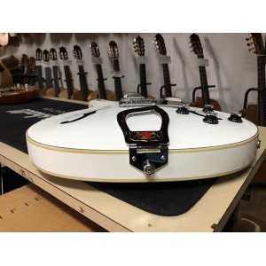 Hagstrom Viking in White finish from 2012. Very beautiful.