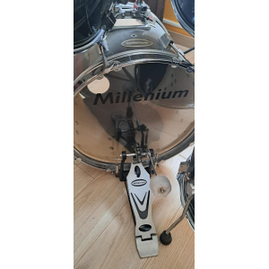Millenium Acoustic Drum Kit
