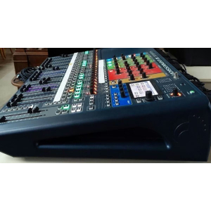 Soundcraft si expression 2 - mix 24v + flight