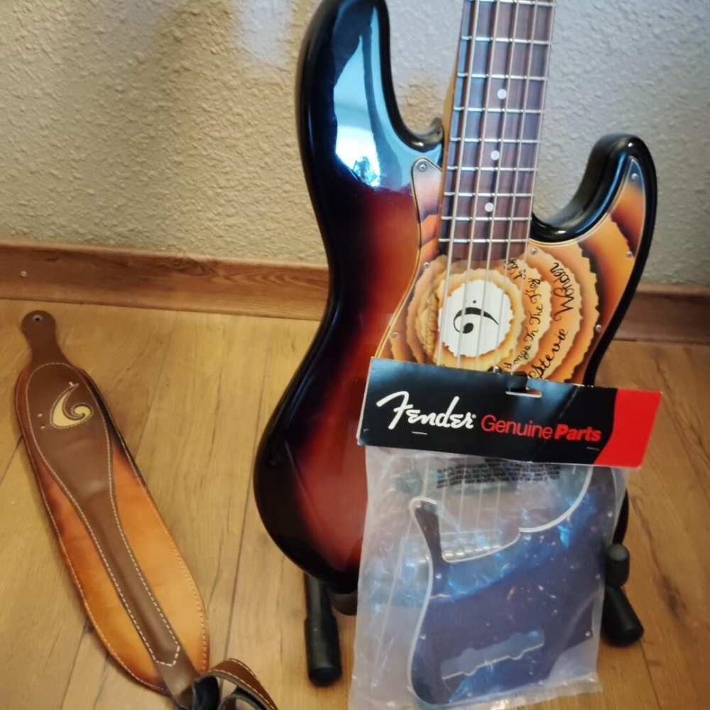 Fender 5 string JAZZ-BASS