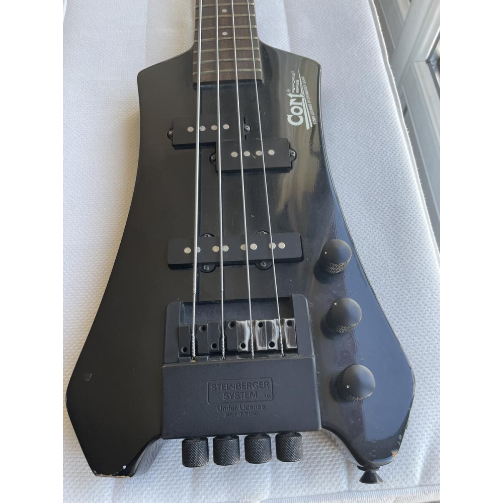 Cort Steinberger G2 Performer Series sin cabeza