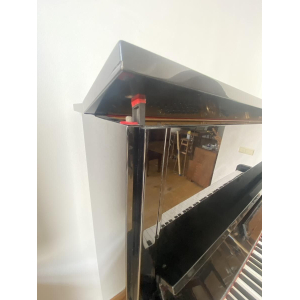 Kawai Piano derecho KS-1F (1981)