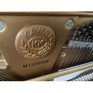 Kawai Piano derecho KS-1F (1981)