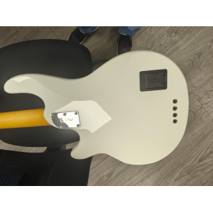 MARCUS MILLER Z3-4 AWH