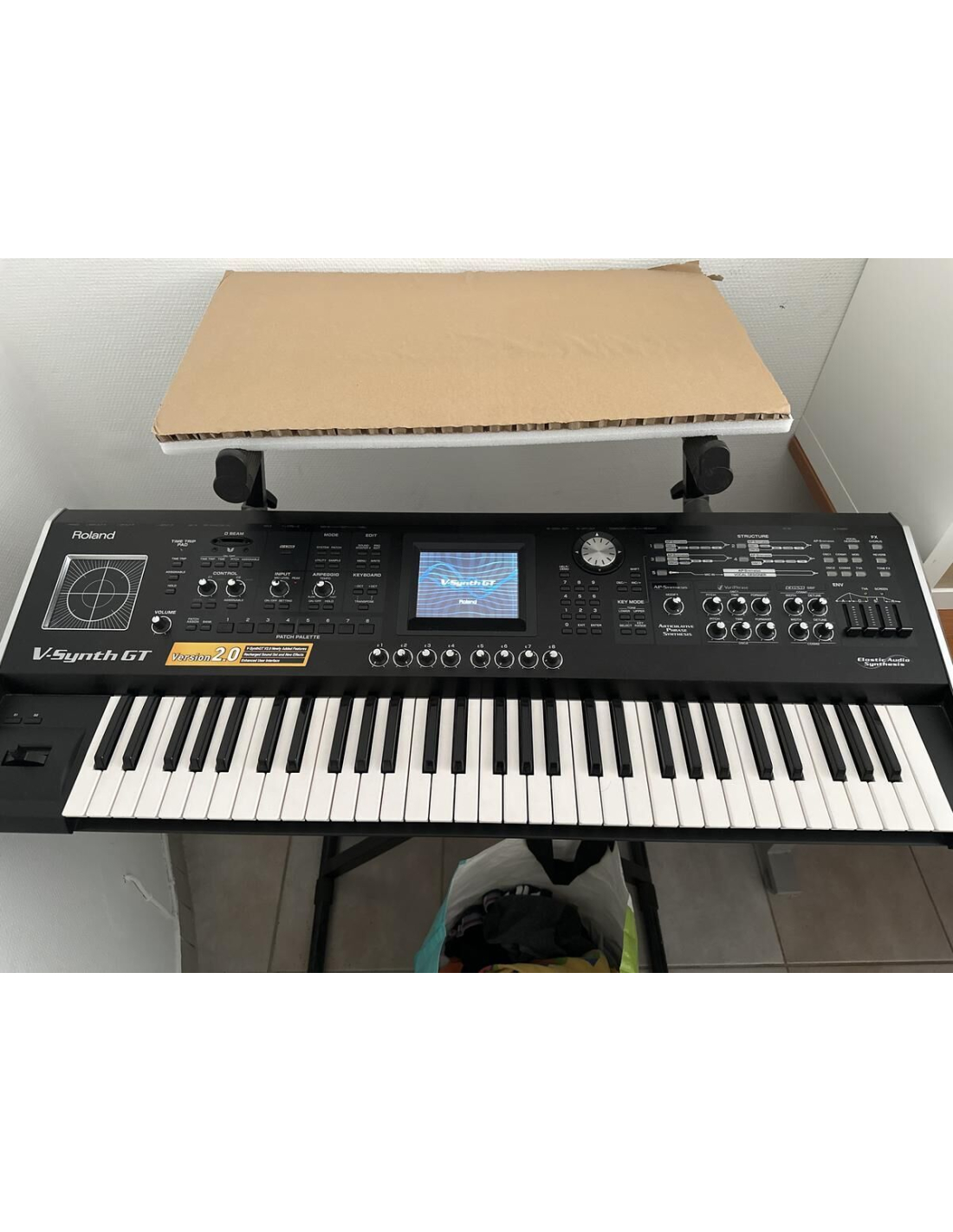 roland-v-synth-gt-2-0-plus-