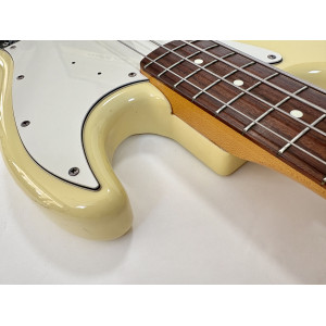 Fender Jazz Bass JB-62 Vintage White 1990-1991 made in Japan