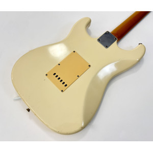 Fender Stratocaster ST-62 made in Japan 1990 Olympic White
