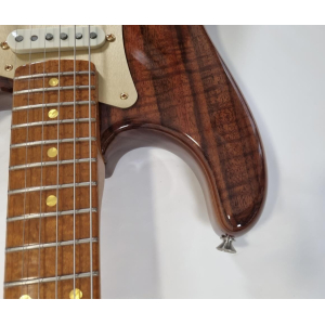 Fender Stratocaster Artisan Claro Walnut 2016 Custom Shop Amber Tinted