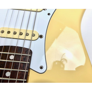Fender Stratocaster ST-72 Vintage White 2010-2011 made in Japan