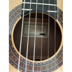 J. Perez Modèle 640 Guitare classique Espagnole