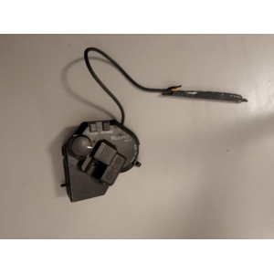 Boss GP-10S is a guitar multi-effects processor and MIDI controller designed for musicians who want to explore new sonic possibi