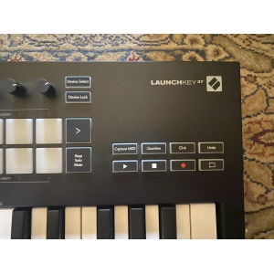 Novation Launchkey 37 MK3