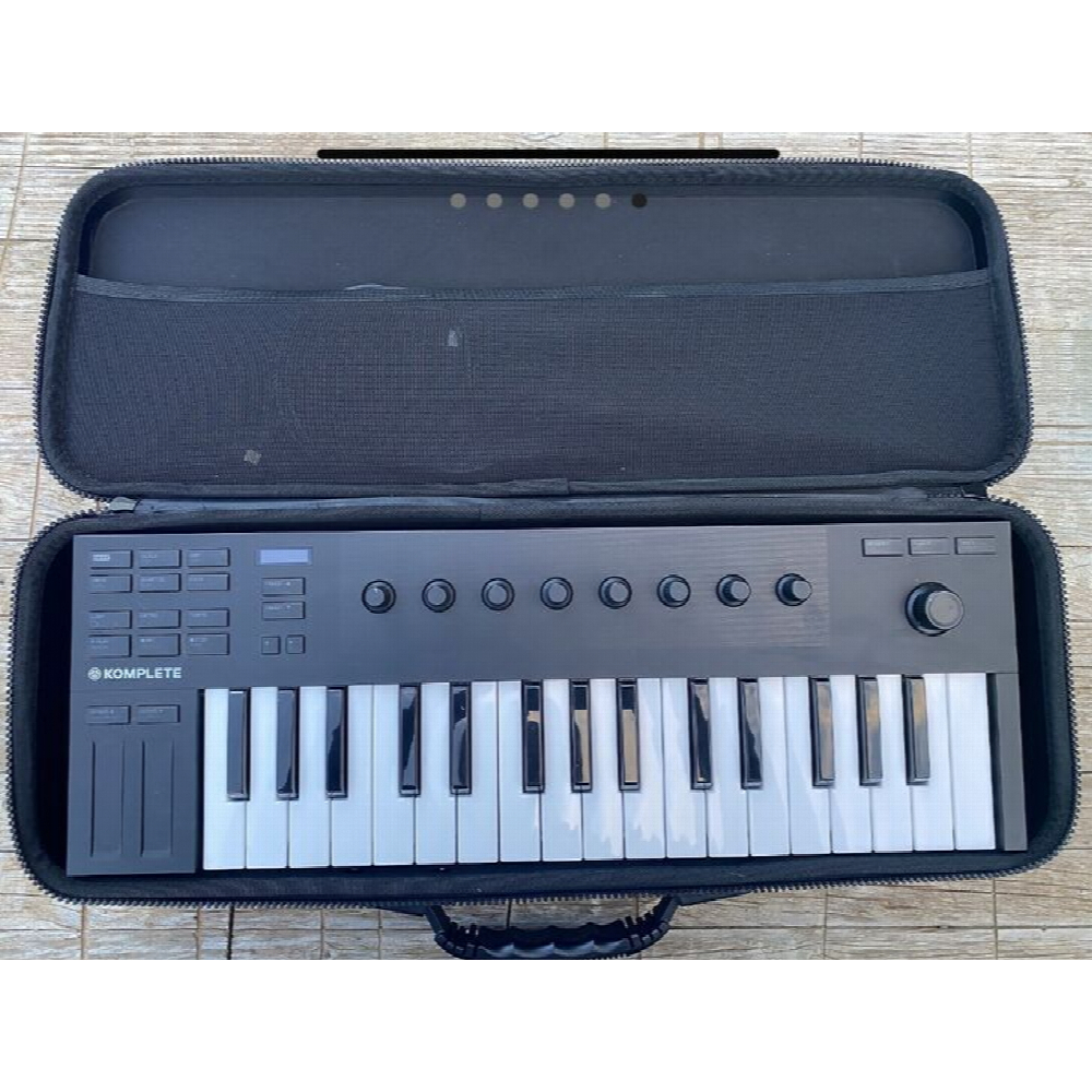 Native Instruments Komplete Kontrol M32
