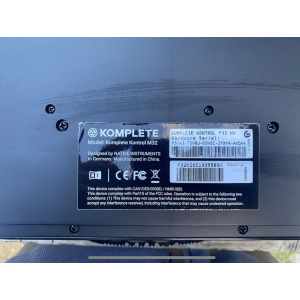 Native Instruments Komplete Kontrol M32