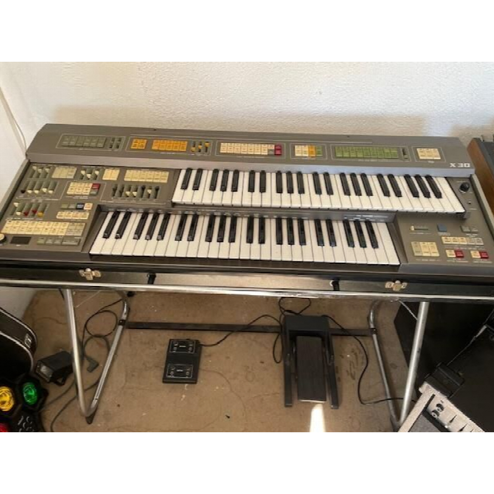 Elka X30 - Orgue électronique professionnel