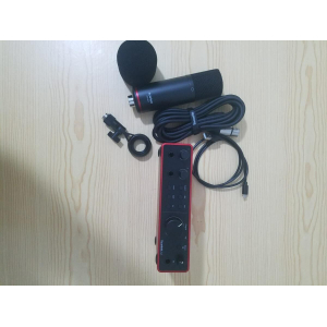 Yamaha DM3S + Nektar Aruba + Focusrite Scarlett 2i2 4th Gen + CM25 MKIII microphone