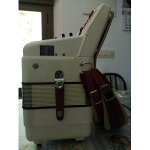 Roland Fr-x3 Acordeon