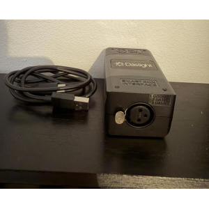 Daslight DVC Fun est une console d'éclairage DMX compacte et puissante, conçue pour les utilisateurs débutants et 