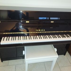 Shiver - Stand clavier basic en X - Blanc - Autres accessoires piano -  Accessoires piano