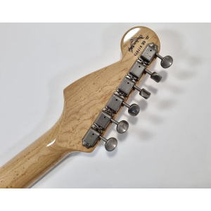 Fender Stratocaster Robert Cray Signature Custom Shop 1999 en color plateado Inca