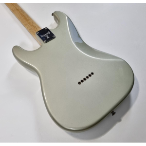Fender Stratocaster Robert Cray Signature Custom Shop 1999 en color plateado Inca