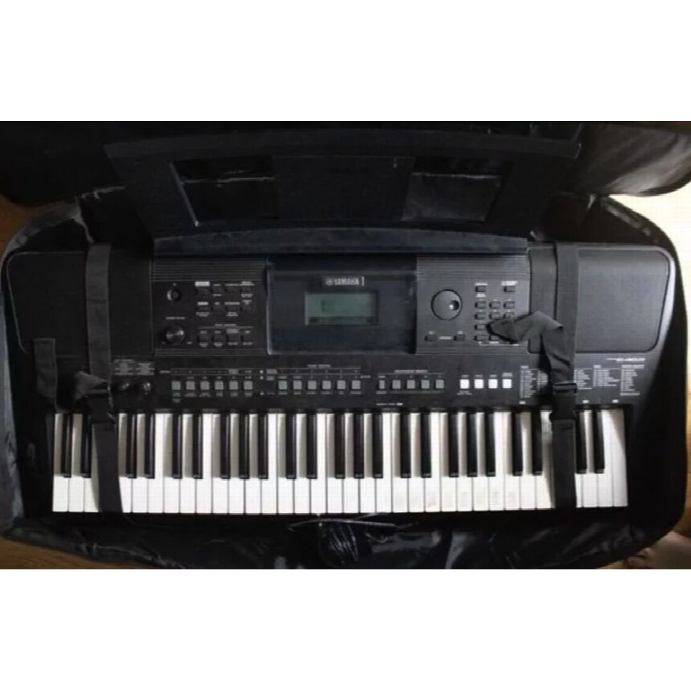 El Yamaha PSR-E463 presenta una amplia gama de prestaciones y es ideal tanto para principiantes como para músicos más 