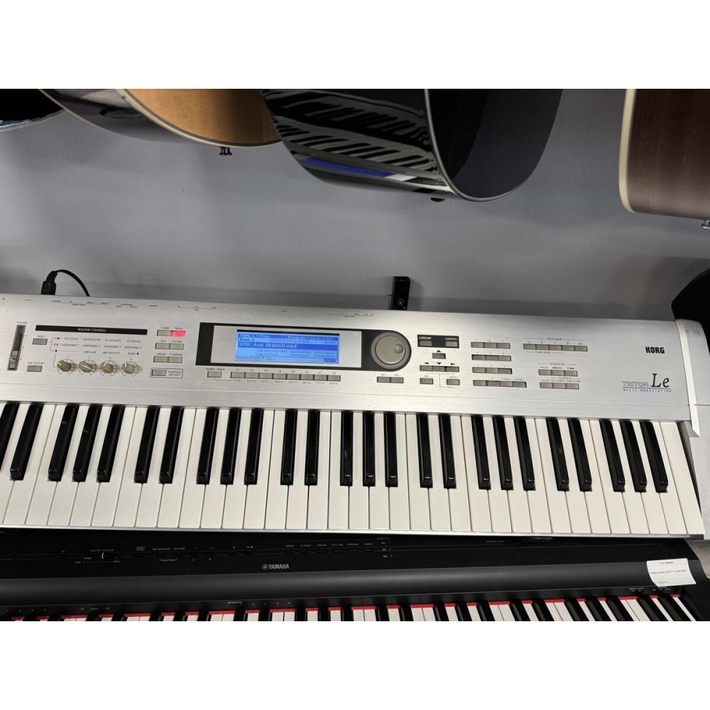 KORG TRITON LE - Sintetizador de 61 teclas