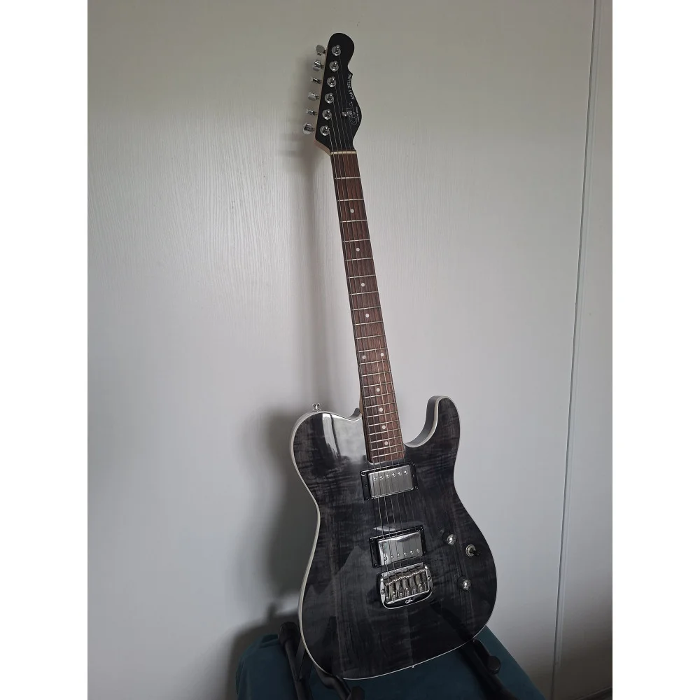 G&L Tribute ASAT Deluxe Translucid Black-Réglée par luthier.