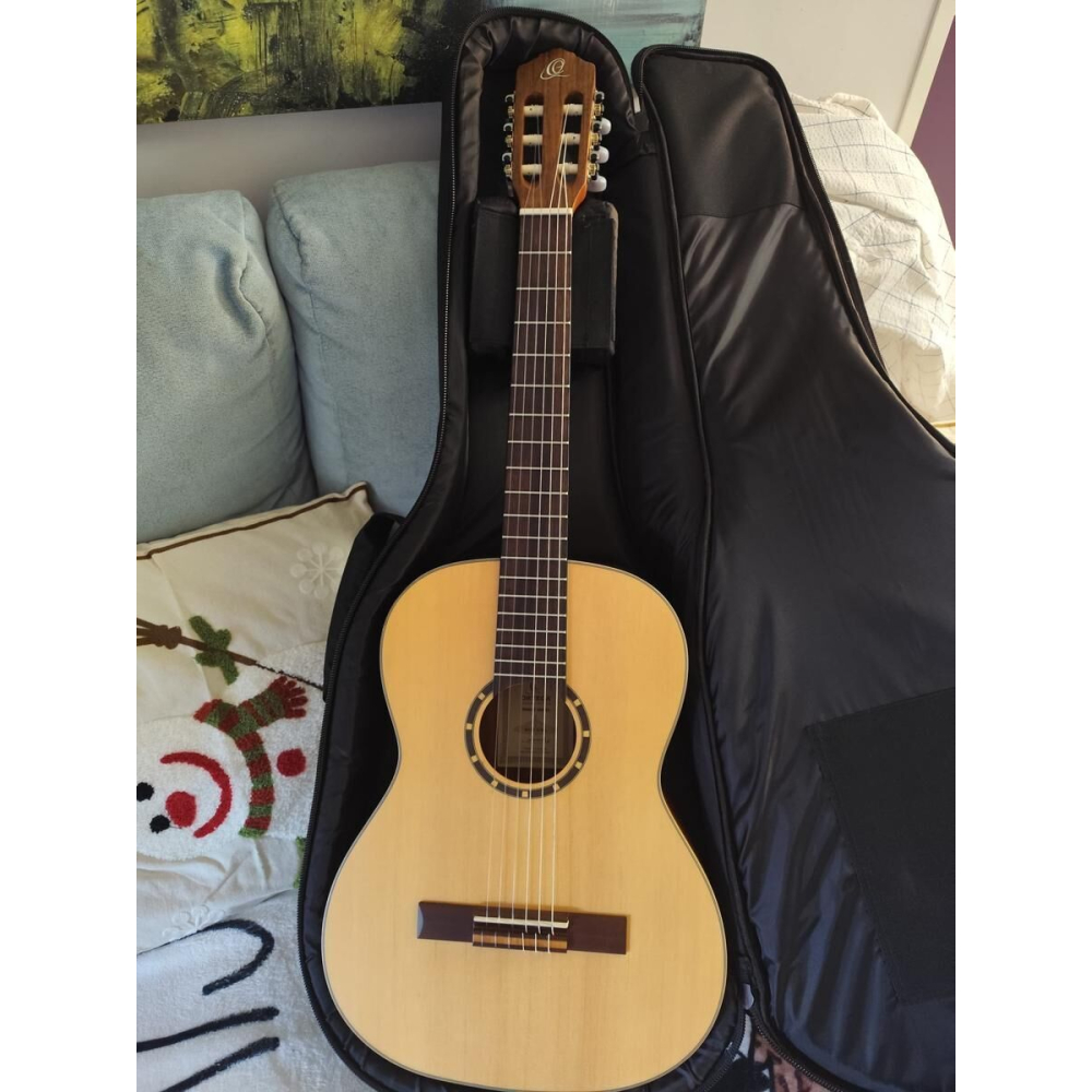 Ortega guitare classique pour gaucher